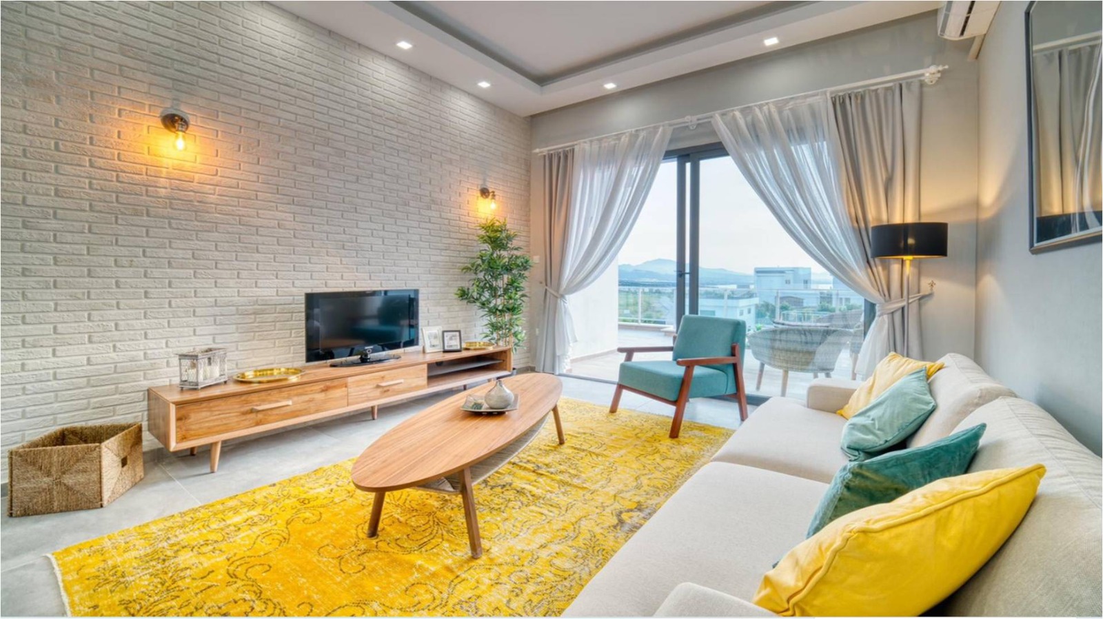 Show Room
