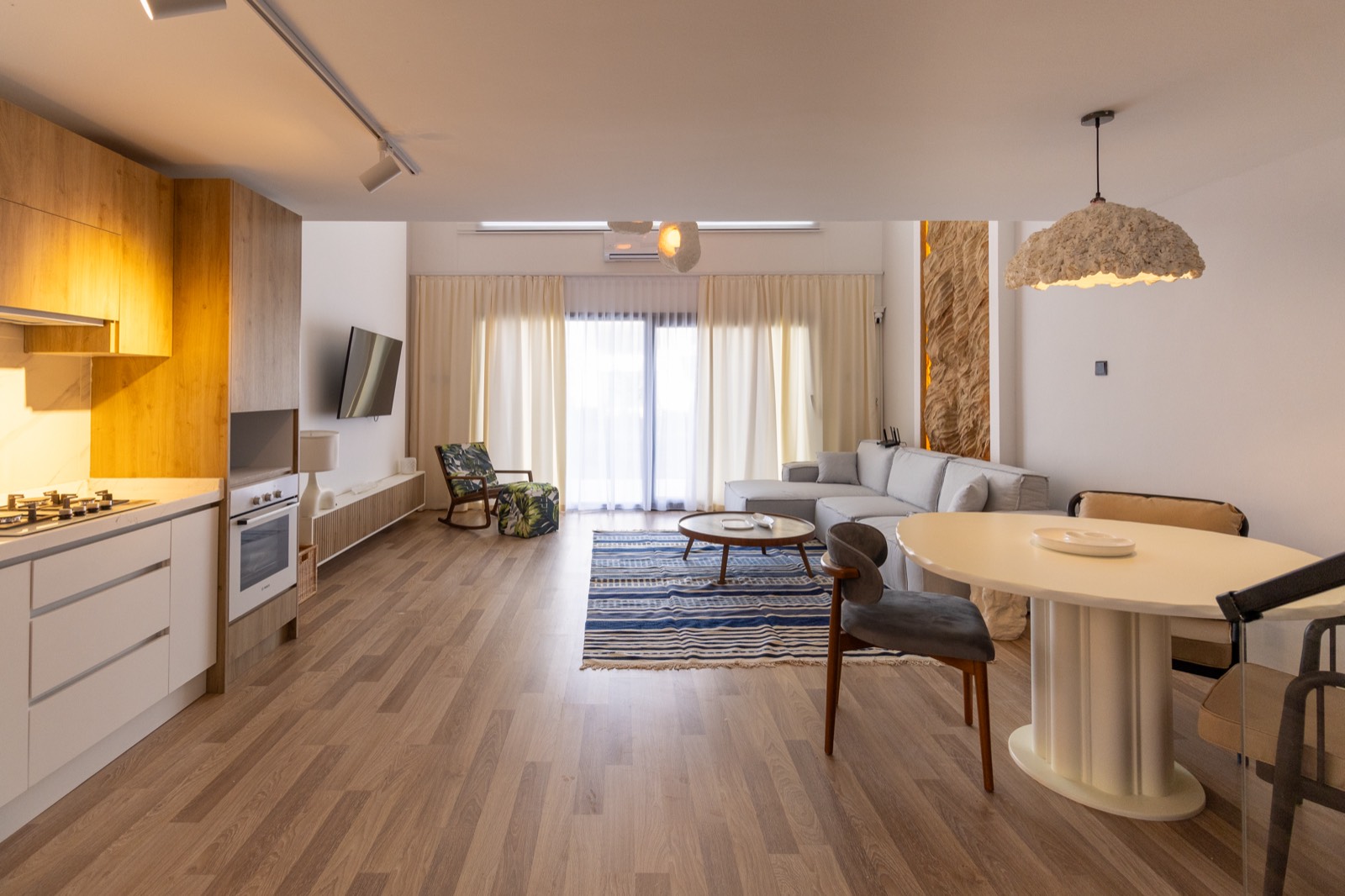 Show Room